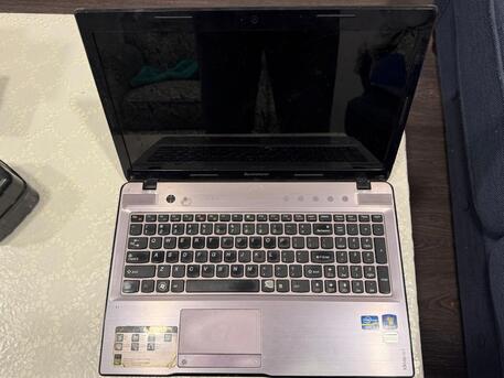 Riyadh, Computers, SAR 500,  Lenovo IdeaPad Laptop For Sale