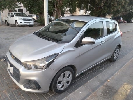 Riyadh, Vehicles, Cars & Trucks , SAR 19000,  Chevrolet Spark,  2017,  Automatic,  101000 KM,