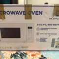 SAR 300,  GE Microwave Oven (0.9 Cu Ft &ndash; 800W) For Sale