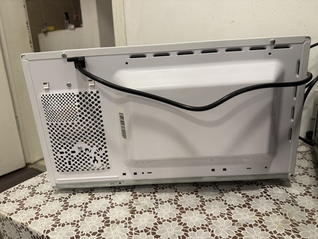 Riyadh, Appliances, SAR 300,  GE Microwave Oven (0.9 Cu Ft &ndash; 800W) For Sale