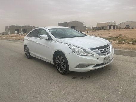 Riyadh, Vehicles, Cars & Trucks , SAR 22000,  Hyundai Sonata,  2014,  Automatic,  304500 KM,  Hyundia Sonata In Very Good Condition
