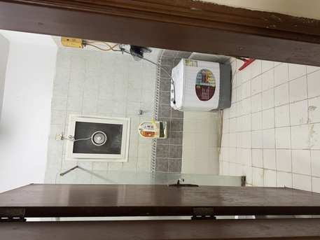 Jizan, Rooms for Rent, SAR 700/month,  Room Available For Bachelor (Family Apartment)