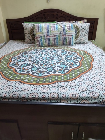 Riyadh, Furniture, SAR 1000,  King Size Bed Available For Sale