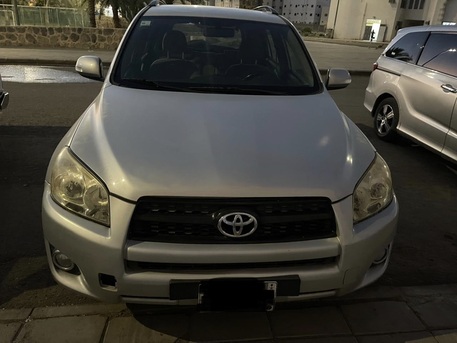 Madinah, Vehicles, Cars & Trucks , SAR 25000,  Toyota RAV4,  2011,  Manual,  361000 KM,  Clean And Ready To Use