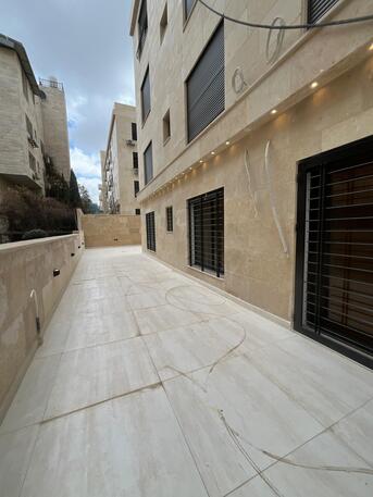 Amman, Apartments, Flats, Houses & Villas, JOD 22000/year,  3 BR,  185 Sq. Meter,  Ground Floor Apartment For Rent In Al Swafiyieh