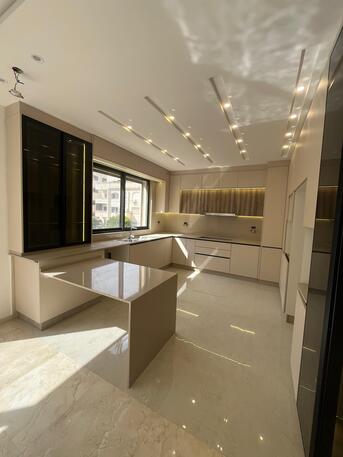 Amman, Apartments, Flats, Houses & Villas, JOD 22000/year,  3 BR,  185 Sq. Meter,  Ground Floor Apartment For Rent In Al Swafiyieh