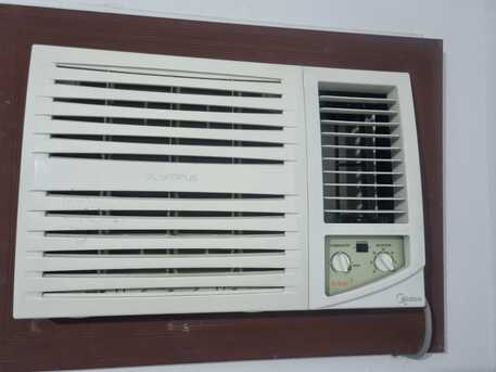 Riyadh, Household Items, SAR 700,  Air Conditioner 700  Each