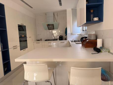Abdoun, Apartments, Flats, Houses & Villas, JOD 20000/year,  Furnished,  2 BR,  123 Sq. Meter,  Semi Ground Floor Apartment For Rent In Abdoun