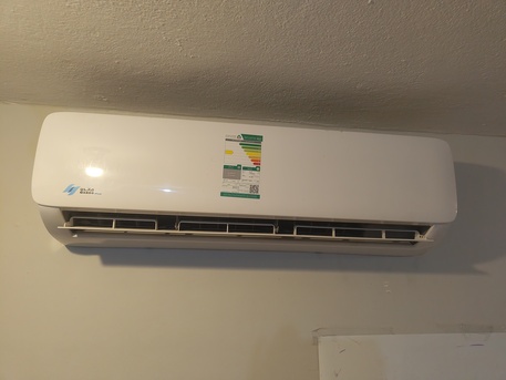 Madinah, Air Conditioners, SAR 11001300,  LG Split AC (18,400 BTU - L0182CO / Mando Plus Split AC (18,100 BTU)**