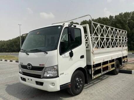 Dubai, Delivery, 3 Ton Pickup For Rent