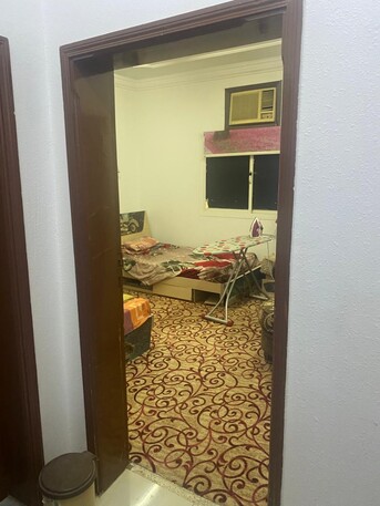 Yanbu, Rooms for Rent, SAR 600/month,  Furnished,  Furnished Room Available Near Al Baik Ragad Street.