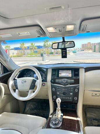 Riyadh, Vehicles, Cars & Trucks , SAR 95000,  Nissan Patrol,  2015,  Automatic,  206000 KM,   Platinum - Model