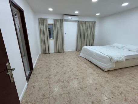 Juffair, Apartments, Flats, Houses & Villas, BHD 300/month,  Furnished,  2 BR,  100 Sq. Meter,  HOT DEAL 2BR APARTMENT IN JUFFAIR | FULLY FURNISHED | POOL | GYM | PARKING | NEAR LULU |