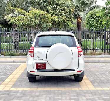 Manama, Vehicles, Cars & Trucks , BHD 2650,  Toyota RAV4,  2010,  Automatic,  176000 KM,  MID OPTION EXCELLENT CONDITION