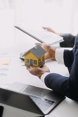 Montreal, Real Estate, Courtier Immobilier ? Montr?al, QC &ndash; St?phane Garneau Expert Local