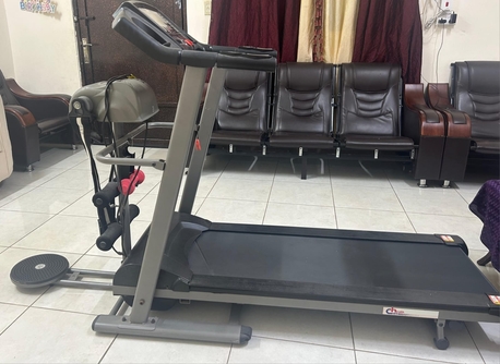Jubail, Sporting Goods, SAR 1100,  THREAD MILL OY 5 MONTH USED BUYED FOR 2400 SAR