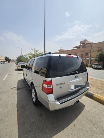Riyadh, Vehicles, Cars & Trucks , Ford Expedition XLT,  2012,  Automatic,  334000 KM,  Ford Expedition