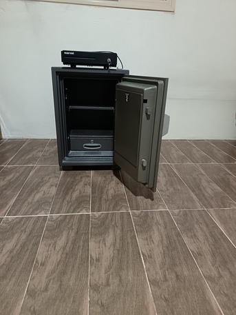 Hofuf, Machinery, SAR 300,  I Want To Sell Brand New Conditions 2 Cash Lockers