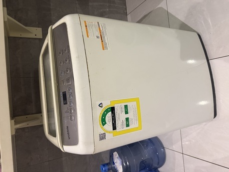 Duba, Household Items, SAR 250,  Washing Machine (Automatic) SAMSUNG 5 KG