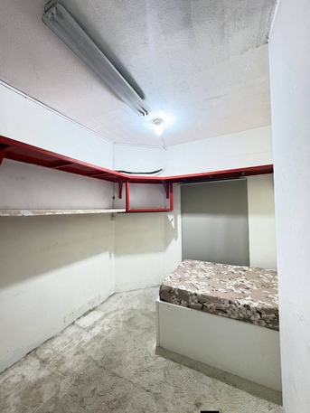 Jubail, Apartments, Flats, Houses & Villas, SAR 600/month,  1 BR,  Room For Rent