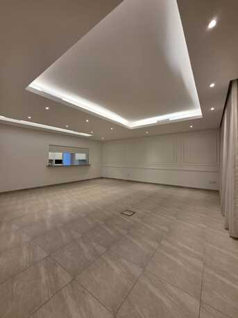 Kuwait City, Apartments, Flats, Houses & Villas, KWD 1300/month,  4 BR,  Ground Floor Apartment For Rent In Qadisiyah With A Private Entrance
