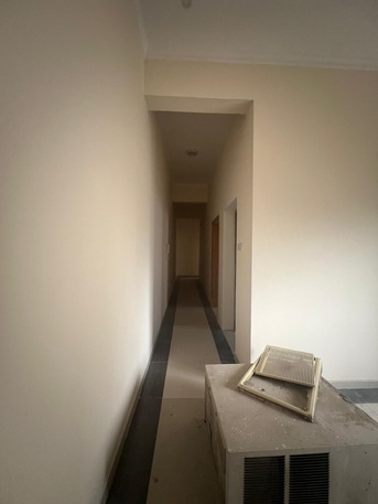 Salmaniya, Apartments, Flats, Houses & Villas, BHD 200/month,  3 BR,  Flat For Rent