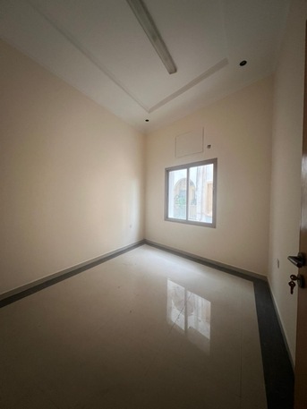 Salmaniya, Apartments, Flats, Houses & Villas, BHD 200/month,  3 BR,  Flat For Rent