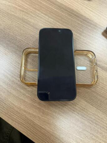 Madinah, Mobile Phones, SAR 3300,  IPhone 16 Pro - 256 GB Titanium Black