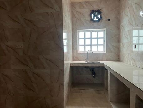 Salmaniya, Apartments, Flats, Houses & Villas, BHD 300/month,  5 BR,  Balcony | Big Hall | Families Appartment