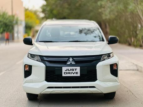 Manama, Vehicles, Cars & Trucks , BHD 5500,  Mitsubishi L 200,  2023,  Manual,  14000 KM,  MITSUBISHI L200 PICKUP  MODEL VERY LOW MILEAGE CALL OR WHATSAPP ON 35400768 ,34355768