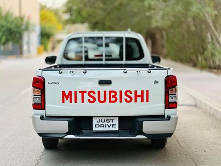 Manama, Vehicles, Cars & Trucks , BHD 5500,  Mitsubishi L 200,  2023,  Manual,  14000 KM,  MITSUBISHI L200 PICKUP  MODEL VERY LOW MILEAGE CALL OR WHATSAPP ON 35400768 ,34355768