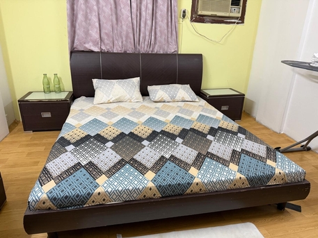 Hara, Furniture, SAR 400,  King Size Bed And A Huge Wardrobe For Sell