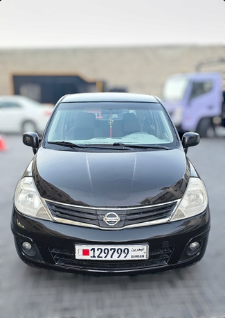 Manama, Vehicles, Cars & Trucks , BHD 1400,  Nissan Tiida,  2012,  Automatic,  232000 KM,   Hatchback  (Black)