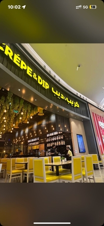 Riyadh, Jobs, কাজ হল রেস্টুরেন্ট ওয়েটার
