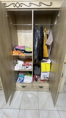 Jeddah, Furniture, SAR 350,  Bedroom Wooden Cupboard - Six Doors