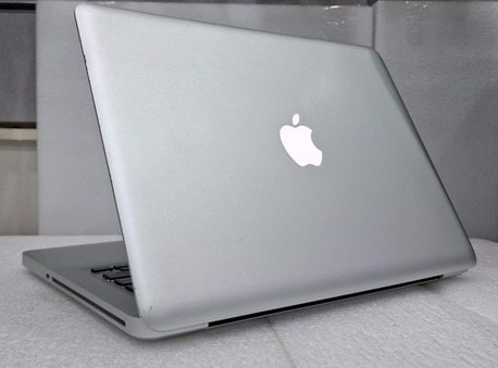 Manama, Computers, BHD 68,  MacBook Pro Core I5 13" HD LED Display 8GB RAM + 320GB HDD Ready To Use Very Good Working