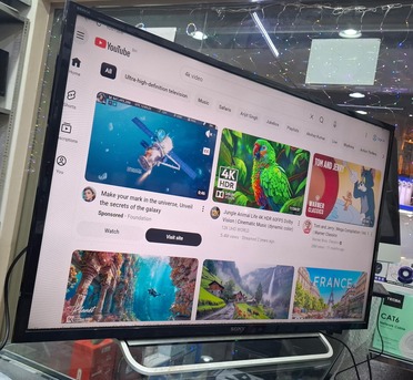 Manama, Computers, BHD 45,  Sony Bravia 40" Smart LED TV Built-in YouTube, Mobile Wireless Screen Sharing Good Working