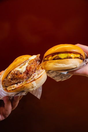 Melbourne, Restaurants, One Of The Top Burger Places In Carlton