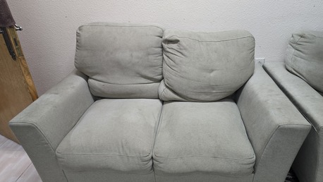 Al Khobar Al Shamalia, Furniture, SAR 200,  Home Centre Sofa Set Last Chance