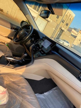 Riyadh, Vehicles, Cars & Trucks , SAR 77000,  Toyota Camry,  2023,  Automatic,  119000 KM,    Hybrid For Sale