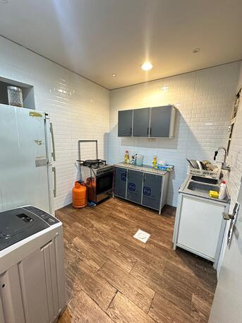 Riyadh, Apartments, Flats, Houses & Villas, Furnished,  A 2-bedroom Apartment Is Available. One Room Is Already Occupied, And One Room Is Vacant F