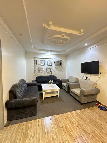 Riyadh, Apartments, Flats, Houses & Villas, Furnished,  A 2-bedroom Apartment Is Available. One Room Is Already Occupied, And One Room Is Vacant F