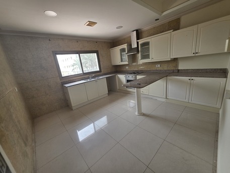 Mahooz, Apartments, Flats, Houses & Villas, BHD 300/month,  Furnished,  2 BR,  BHD:300/month SEMI FURNISHED 2BHK APARTMENT FOR RENT IN MAHOOZ -: MUNEEB *35041493