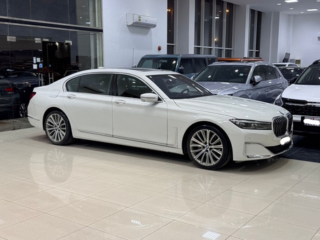 Manama, Vehicles, Cars & Trucks , BHD 12500,  BMW 730Li,  2022,  Automatic,  168900 KM,    (White)