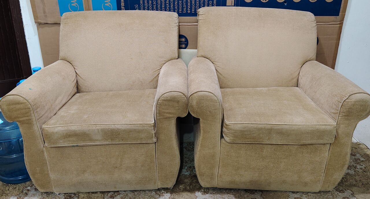 Riyadh, Furniture, SAR 80,  Sofa 2 Qty