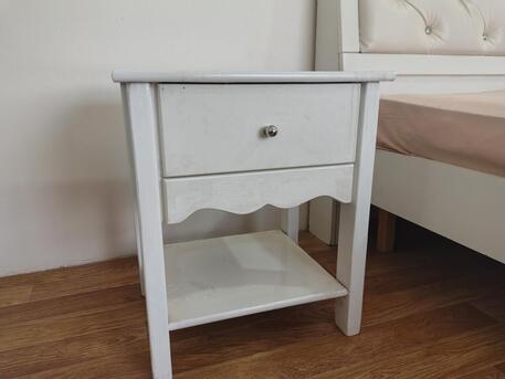 Riyadh, Furniture, SAR 700,  King Size Bed With Mattress + Dressing Table + 2 Side Table