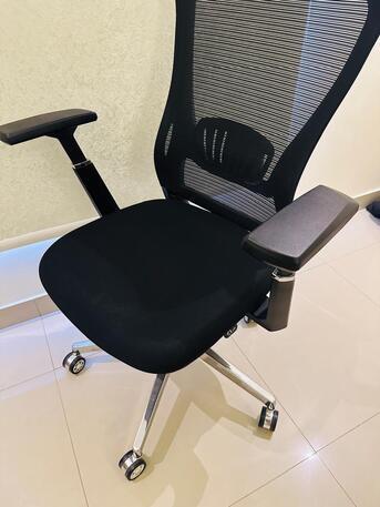 Jeddah, Furniture, SAR 1000,  Computer Table With Office Chair