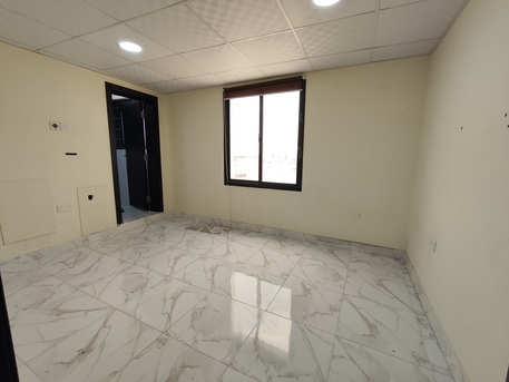 Zinj, Apartments, Flats, Houses & Villas, BHD 130/year,  1 BR,  Zinj:- Studio Flat On Rent With Split Ac N Unlimited Ewa..