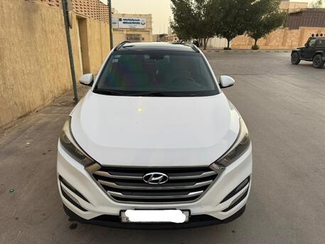 Riyadh, Vehicles, Cars & Trucks , SAR 37000,  Hyundai Tucson,  2016,  Automatic,  416000 KM,   ,