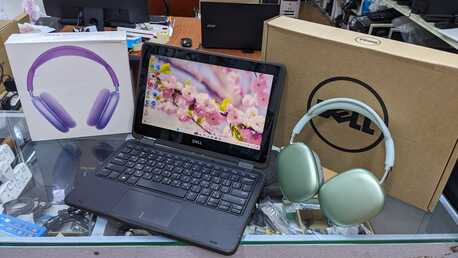 Manama, Computers, BHD 63,  Dell 2-in-1 Touch Laptop+Tablet 8GB RAM SSD M.2 35x Fast With Box & FREE AirPods Max